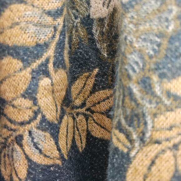 Vintage 1990s Cashmink Scarf With Floral & Leaf Pattern - Picture 5 of 8